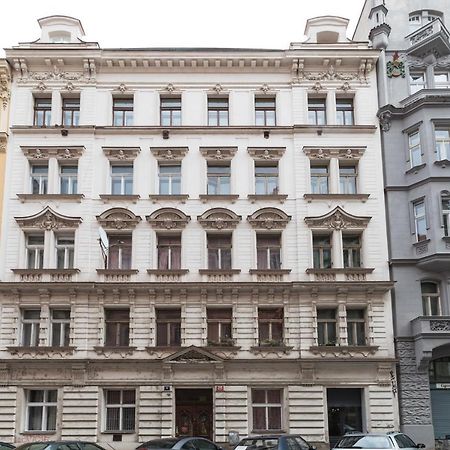 Dream Duplex On Riverside Prag Exterior foto