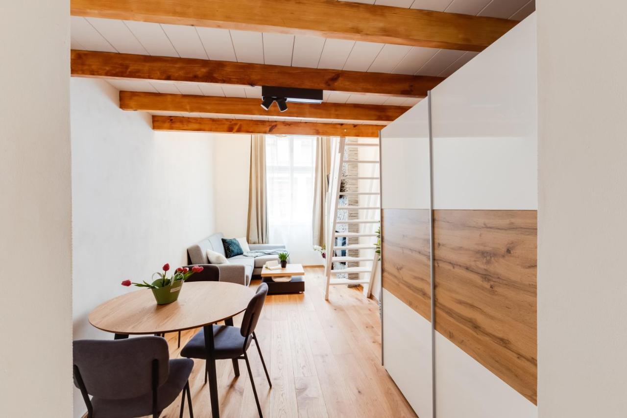 Dream Duplex On Riverside Prag Exterior foto
